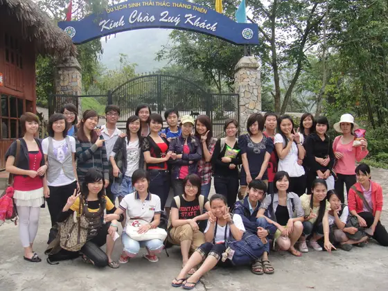 Các thành viên AD28 trong một hoạt động tập thể