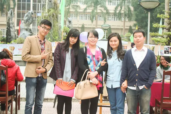 Khoảnh khắc gặp gỡ giữa AD28 và thầy cô